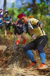 BIB: 1583
                            <button type="button" onclick="openModal(19145568)" class="btn btn-primary btn-sm float-right btn-popup" data-toggle="modal" data-target=".modal-high-quality">
                        <i class="fas fa-shopping-cart"></i> Add to Cart
                    </button>
                                            <button type="button" onclick="isThisMe(19145568, true)" class="btn btn-success btn-sm float-right btn-popup btn-isme hidden" data-toggle="tooltip" data-placement="bottom" title="นี่คือรูปของคุณใช่ไหม คลิกที่นี่เพื่อเอาเข้าอัลบั้ม">
                        <i class="fas fa-plus"></i> Add to album
                    </button>
                    <button type="button" onclick="isThisMe(19145568, false)" class="btn btn-warning btn-sm float-right btn-popup btn-isnotme hidden">
                        <i class="fas fa-ban"></i> Remove from album
                    </button>