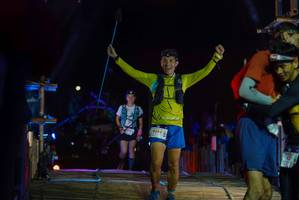 BIB: 6395, 
                            <button type="button" onclick="openModal(18921067)" class="btn btn-primary btn-sm float-right btn-popup" data-toggle="modal" data-target=".modal-high-quality">
                        <i class="fas fa-shopping-cart"></i> Add to Cart
                    </button>
                                            <button type="button" onclick="isThisMe(18921067, true)" class="btn btn-success btn-sm float-right btn-popup btn-isme hidden" data-toggle="tooltip" data-placement="bottom" title="นี่คือรูปของคุณใช่ไหม คลิกที่นี่เพื่อเอาเข้าอัลบั้ม">
                        <i class="fas fa-plus"></i> Add to album
                    </button>
                    <button type="button" onclick="isThisMe(18921067, false)" class="btn btn-warning btn-sm float-right btn-popup btn-isnotme hidden">
                        <i class="fas fa-ban"></i> Remove from album
                    </button>