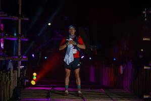 BIB: 318
                            <button type="button" onclick="openModal(18920431)" class="btn btn-primary btn-sm float-right btn-popup" data-toggle="modal" data-target=".modal-high-quality">
                        <i class="fas fa-shopping-cart"></i> Add to Cart
                    </button>
                                            <button type="button" onclick="isThisMe(18920431, true)" class="btn btn-success btn-sm float-right btn-popup btn-isme hidden" data-toggle="tooltip" data-placement="bottom" title="นี่คือรูปของคุณใช่ไหม คลิกที่นี่เพื่อเอาเข้าอัลบั้ม">
                        <i class="fas fa-plus"></i> Add to album
                    </button>
                    <button type="button" onclick="isThisMe(18920431, false)" class="btn btn-warning btn-sm float-right btn-popup btn-isnotme hidden">
                        <i class="fas fa-ban"></i> Remove from album
                    </button>