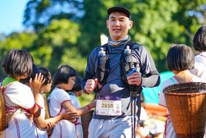 BIB: 2850
                            <button type="button" onclick="openModal(19103237)" class="btn btn-primary btn-sm float-right btn-popup" data-toggle="modal" data-target=".modal-high-quality">
                        <i class="fas fa-shopping-cart"></i> Add to Cart
                    </button>
                                            <button type="button" onclick="isThisMe(19103237, true)" class="btn btn-success btn-sm float-right btn-popup btn-isme hidden" data-toggle="tooltip" data-placement="bottom" title="นี่คือรูปของคุณใช่ไหม คลิกที่นี่เพื่อเอาเข้าอัลบั้ม">
                        <i class="fas fa-plus"></i> Add to album
                    </button>
                    <button type="button" onclick="isThisMe(19103237, false)" class="btn btn-warning btn-sm float-right btn-popup btn-isnotme hidden">
                        <i class="fas fa-ban"></i> Remove from album
                    </button>