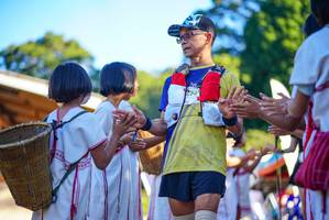 BIB: 
                            <button type="button" onclick="openModal(19096981)" class="btn btn-primary btn-sm float-right btn-popup" data-toggle="modal" data-target=".modal-high-quality">
                        <i class="fas fa-shopping-cart"></i> Add to Cart
                    </button>
                                            <button type="button" onclick="isThisMe(19096981, true)" class="btn btn-success btn-sm float-right btn-popup btn-isme hidden" data-toggle="tooltip" data-placement="bottom" title="นี่คือรูปของคุณใช่ไหม คลิกที่นี่เพื่อเอาเข้าอัลบั้ม">
                        <i class="fas fa-plus"></i> Add to album
                    </button>
                    <button type="button" onclick="isThisMe(19096981, false)" class="btn btn-warning btn-sm float-right btn-popup btn-isnotme hidden">
                        <i class="fas fa-ban"></i> Remove from album
                    </button>