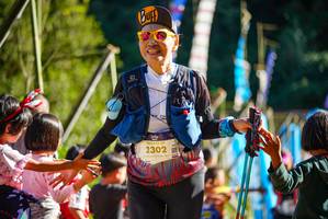 BIB: 2302
                            <button type="button" onclick="openModal(19092517)" class="btn btn-primary btn-sm float-right btn-popup" data-toggle="modal" data-target=".modal-high-quality">
                        <i class="fas fa-shopping-cart"></i> Add to Cart
                    </button>
                                            <button type="button" onclick="isThisMe(19092517, true)" class="btn btn-success btn-sm float-right btn-popup btn-isme hidden" data-toggle="tooltip" data-placement="bottom" title="นี่คือรูปของคุณใช่ไหม คลิกที่นี่เพื่อเอาเข้าอัลบั้ม">
                        <i class="fas fa-plus"></i> Add to album
                    </button>
                    <button type="button" onclick="isThisMe(19092517, false)" class="btn btn-warning btn-sm float-right btn-popup btn-isnotme hidden">
                        <i class="fas fa-ban"></i> Remove from album
                    </button>