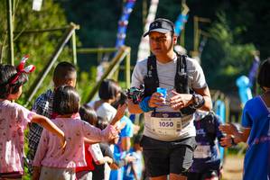 BIB: 1050, 421
                            <button type="button" onclick="openModal(19109955)" class="btn btn-primary btn-sm float-right btn-popup" data-toggle="modal" data-target=".modal-high-quality">
                        <i class="fas fa-shopping-cart"></i> Add to Cart
                    </button>
                                            <button type="button" onclick="isThisMe(19109955, true)" class="btn btn-success btn-sm float-right btn-popup btn-isme hidden" data-toggle="tooltip" data-placement="bottom" title="นี่คือรูปของคุณใช่ไหม คลิกที่นี่เพื่อเอาเข้าอัลบั้ม">
                        <i class="fas fa-plus"></i> Add to album
                    </button>
                    <button type="button" onclick="isThisMe(19109955, false)" class="btn btn-warning btn-sm float-right btn-popup btn-isnotme hidden">
                        <i class="fas fa-ban"></i> Remove from album
                    </button>