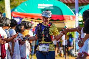 BIB: 209, 2593
                            <button type="button" onclick="openModal(19106079)" class="btn btn-primary btn-sm float-right btn-popup" data-toggle="modal" data-target=".modal-high-quality">
                        <i class="fas fa-shopping-cart"></i> Add to Cart
                    </button>
                                            <button type="button" onclick="isThisMe(19106079, true)" class="btn btn-success btn-sm float-right btn-popup btn-isme hidden" data-toggle="tooltip" data-placement="bottom" title="นี่คือรูปของคุณใช่ไหม คลิกที่นี่เพื่อเอาเข้าอัลบั้ม">
                        <i class="fas fa-plus"></i> Add to album
                    </button>
                    <button type="button" onclick="isThisMe(19106079, false)" class="btn btn-warning btn-sm float-right btn-popup btn-isnotme hidden">
                        <i class="fas fa-ban"></i> Remove from album
                    </button>