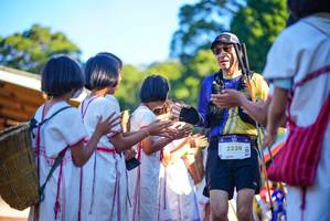 BIB: 2239
                            <button type="button" onclick="openModal(19097124)" class="btn btn-primary btn-sm float-right btn-popup" data-toggle="modal" data-target=".modal-high-quality">
                        <i class="fas fa-shopping-cart"></i> Add to Cart
                    </button>
                                            <button type="button" onclick="isThisMe(19097124, true)" class="btn btn-success btn-sm float-right btn-popup btn-isme hidden" data-toggle="tooltip" data-placement="bottom" title="นี่คือรูปของคุณใช่ไหม คลิกที่นี่เพื่อเอาเข้าอัลบั้ม">
                        <i class="fas fa-plus"></i> Add to album
                    </button>
                    <button type="button" onclick="isThisMe(19097124, false)" class="btn btn-warning btn-sm float-right btn-popup btn-isnotme hidden">
                        <i class="fas fa-ban"></i> Remove from album
                    </button>