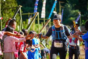 BIB: 3214
                            <button type="button" onclick="openModal(19107933)" class="btn btn-primary btn-sm float-right btn-popup" data-toggle="modal" data-target=".modal-high-quality">
                        <i class="fas fa-shopping-cart"></i> Add to Cart
                    </button>
                                            <button type="button" onclick="isThisMe(19107933, true)" class="btn btn-success btn-sm float-right btn-popup btn-isme hidden" data-toggle="tooltip" data-placement="bottom" title="นี่คือรูปของคุณใช่ไหม คลิกที่นี่เพื่อเอาเข้าอัลบั้ม">
                        <i class="fas fa-plus"></i> Add to album
                    </button>
                    <button type="button" onclick="isThisMe(19107933, false)" class="btn btn-warning btn-sm float-right btn-popup btn-isnotme hidden">
                        <i class="fas fa-ban"></i> Remove from album
                    </button>