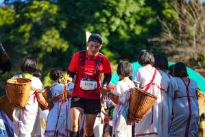 BIB: 2334, 
                            <button type="button" onclick="openModal(19102296)" class="btn btn-primary btn-sm float-right btn-popup" data-toggle="modal" data-target=".modal-high-quality">
                        <i class="fas fa-shopping-cart"></i> Add to Cart
                    </button>
                                            <button type="button" onclick="isThisMe(19102296, true)" class="btn btn-success btn-sm float-right btn-popup btn-isme hidden" data-toggle="tooltip" data-placement="bottom" title="นี่คือรูปของคุณใช่ไหม คลิกที่นี่เพื่อเอาเข้าอัลบั้ม">
                        <i class="fas fa-plus"></i> Add to album
                    </button>
                    <button type="button" onclick="isThisMe(19102296, false)" class="btn btn-warning btn-sm float-right btn-popup btn-isnotme hidden">
                        <i class="fas fa-ban"></i> Remove from album
                    </button>