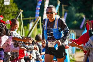 BIB: 1153
                            <button type="button" onclick="openModal(19106331)" class="btn btn-primary btn-sm float-right btn-popup" data-toggle="modal" data-target=".modal-high-quality">
                        <i class="fas fa-shopping-cart"></i> Add to Cart
                    </button>
                                            <button type="button" onclick="isThisMe(19106331, true)" class="btn btn-success btn-sm float-right btn-popup btn-isme hidden" data-toggle="tooltip" data-placement="bottom" title="นี่คือรูปของคุณใช่ไหม คลิกที่นี่เพื่อเอาเข้าอัลบั้ม">
                        <i class="fas fa-plus"></i> Add to album
                    </button>
                    <button type="button" onclick="isThisMe(19106331, false)" class="btn btn-warning btn-sm float-right btn-popup btn-isnotme hidden">
                        <i class="fas fa-ban"></i> Remove from album
                    </button>