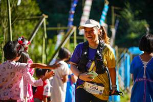 BIB: 557, 1303
                            <button type="button" onclick="openModal(19110206)" class="btn btn-primary btn-sm float-right btn-popup" data-toggle="modal" data-target=".modal-high-quality">
                        <i class="fas fa-shopping-cart"></i> Add to Cart
                    </button>
                                            <button type="button" onclick="isThisMe(19110206, true)" class="btn btn-success btn-sm float-right btn-popup btn-isme hidden" data-toggle="tooltip" data-placement="bottom" title="นี่คือรูปของคุณใช่ไหม คลิกที่นี่เพื่อเอาเข้าอัลบั้ม">
                        <i class="fas fa-plus"></i> Add to album
                    </button>
                    <button type="button" onclick="isThisMe(19110206, false)" class="btn btn-warning btn-sm float-right btn-popup btn-isnotme hidden">
                        <i class="fas fa-ban"></i> Remove from album
                    </button>