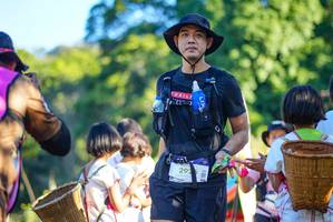 BIB: 292
                            <button type="button" onclick="openModal(19101962)" class="btn btn-primary btn-sm float-right btn-popup" data-toggle="modal" data-target=".modal-high-quality">
                        <i class="fas fa-shopping-cart"></i> Add to Cart
                    </button>
                                            <button type="button" onclick="isThisMe(19101962, true)" class="btn btn-success btn-sm float-right btn-popup btn-isme hidden" data-toggle="tooltip" data-placement="bottom" title="นี่คือรูปของคุณใช่ไหม คลิกที่นี่เพื่อเอาเข้าอัลบั้ม">
                        <i class="fas fa-plus"></i> Add to album
                    </button>
                    <button type="button" onclick="isThisMe(19101962, false)" class="btn btn-warning btn-sm float-right btn-popup btn-isnotme hidden">
                        <i class="fas fa-ban"></i> Remove from album
                    </button>