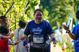 BIB: 1398
                            <button type="button" onclick="openModal(19117343)" class="btn btn-primary btn-sm float-right btn-popup" data-toggle="modal" data-target=".modal-high-quality">
                        <i class="fas fa-shopping-cart"></i> Add to Cart
                    </button>
                                            <button type="button" onclick="isThisMe(19117343, true)" class="btn btn-success btn-sm float-right btn-popup btn-isme hidden" data-toggle="tooltip" data-placement="bottom" title="นี่คือรูปของคุณใช่ไหม คลิกที่นี่เพื่อเอาเข้าอัลบั้ม">
                        <i class="fas fa-plus"></i> Add to album
                    </button>
                    <button type="button" onclick="isThisMe(19117343, false)" class="btn btn-warning btn-sm float-right btn-popup btn-isnotme hidden">
                        <i class="fas fa-ban"></i> Remove from album
                    </button>