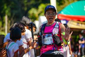 BIB: 115, 2295, 1111
                            <button type="button" onclick="openModal(19105260)" class="btn btn-primary btn-sm float-right btn-popup" data-toggle="modal" data-target=".modal-high-quality">
                        <i class="fas fa-shopping-cart"></i> Add to Cart
                    </button>
                                            <button type="button" onclick="isThisMe(19105260, true)" class="btn btn-success btn-sm float-right btn-popup btn-isme hidden" data-toggle="tooltip" data-placement="bottom" title="นี่คือรูปของคุณใช่ไหม คลิกที่นี่เพื่อเอาเข้าอัลบั้ม">
                        <i class="fas fa-plus"></i> Add to album
                    </button>
                    <button type="button" onclick="isThisMe(19105260, false)" class="btn btn-warning btn-sm float-right btn-popup btn-isnotme hidden">
                        <i class="fas fa-ban"></i> Remove from album
                    </button>