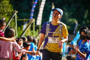 BIB: 1018
                            <button type="button" onclick="openModal(19106696)" class="btn btn-primary btn-sm float-right btn-popup" data-toggle="modal" data-target=".modal-high-quality">
                        <i class="fas fa-shopping-cart"></i> Add to Cart
                    </button>
                                            <button type="button" onclick="isThisMe(19106696, true)" class="btn btn-success btn-sm float-right btn-popup btn-isme hidden" data-toggle="tooltip" data-placement="bottom" title="นี่คือรูปของคุณใช่ไหม คลิกที่นี่เพื่อเอาเข้าอัลบั้ม">
                        <i class="fas fa-plus"></i> Add to album
                    </button>
                    <button type="button" onclick="isThisMe(19106696, false)" class="btn btn-warning btn-sm float-right btn-popup btn-isnotme hidden">
                        <i class="fas fa-ban"></i> Remove from album
                    </button>