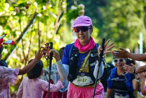 BIB: 3137
                            <button type="button" onclick="openModal(19116609)" class="btn btn-primary btn-sm float-right btn-popup" data-toggle="modal" data-target=".modal-high-quality">
                        <i class="fas fa-shopping-cart"></i> Add to Cart
                    </button>
                                            <button type="button" onclick="isThisMe(19116609, true)" class="btn btn-success btn-sm float-right btn-popup btn-isme hidden" data-toggle="tooltip" data-placement="bottom" title="นี่คือรูปของคุณใช่ไหม คลิกที่นี่เพื่อเอาเข้าอัลบั้ม">
                        <i class="fas fa-plus"></i> Add to album
                    </button>
                    <button type="button" onclick="isThisMe(19116609, false)" class="btn btn-warning btn-sm float-right btn-popup btn-isnotme hidden">
                        <i class="fas fa-ban"></i> Remove from album
                    </button>