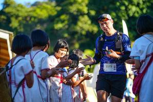 BIB: 2375
                            <button type="button" onclick="openModal(19099135)" class="btn btn-primary btn-sm float-right btn-popup" data-toggle="modal" data-target=".modal-high-quality">
                        <i class="fas fa-shopping-cart"></i> Add to Cart
                    </button>
                                            <button type="button" onclick="isThisMe(19099135, true)" class="btn btn-success btn-sm float-right btn-popup btn-isme hidden" data-toggle="tooltip" data-placement="bottom" title="นี่คือรูปของคุณใช่ไหม คลิกที่นี่เพื่อเอาเข้าอัลบั้ม">
                        <i class="fas fa-plus"></i> Add to album
                    </button>
                    <button type="button" onclick="isThisMe(19099135, false)" class="btn btn-warning btn-sm float-right btn-popup btn-isnotme hidden">
                        <i class="fas fa-ban"></i> Remove from album
                    </button>