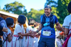 BIB: 2999
                            <button type="button" onclick="openModal(19096002)" class="btn btn-primary btn-sm float-right btn-popup" data-toggle="modal" data-target=".modal-high-quality">
                        <i class="fas fa-shopping-cart"></i> Add to Cart
                    </button>
                                            <button type="button" onclick="isThisMe(19096002, true)" class="btn btn-success btn-sm float-right btn-popup btn-isme hidden" data-toggle="tooltip" data-placement="bottom" title="นี่คือรูปของคุณใช่ไหม คลิกที่นี่เพื่อเอาเข้าอัลบั้ม">
                        <i class="fas fa-plus"></i> Add to album
                    </button>
                    <button type="button" onclick="isThisMe(19096002, false)" class="btn btn-warning btn-sm float-right btn-popup btn-isnotme hidden">
                        <i class="fas fa-ban"></i> Remove from album
                    </button>