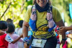 BIB: 2465, 140
                            <button type="button" onclick="openModal(19116233)" class="btn btn-primary btn-sm float-right btn-popup" data-toggle="modal" data-target=".modal-high-quality">
                        <i class="fas fa-shopping-cart"></i> Add to Cart
                    </button>
                                            <button type="button" onclick="isThisMe(19116233, true)" class="btn btn-success btn-sm float-right btn-popup btn-isme hidden" data-toggle="tooltip" data-placement="bottom" title="นี่คือรูปของคุณใช่ไหม คลิกที่นี่เพื่อเอาเข้าอัลบั้ม">
                        <i class="fas fa-plus"></i> Add to album
                    </button>
                    <button type="button" onclick="isThisMe(19116233, false)" class="btn btn-warning btn-sm float-right btn-popup btn-isnotme hidden">
                        <i class="fas fa-ban"></i> Remove from album
                    </button>