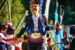 BIB: 2302
                            <button type="button" onclick="openModal(19092518)" class="btn btn-primary btn-sm float-right btn-popup" data-toggle="modal" data-target=".modal-high-quality">
                        <i class="fas fa-shopping-cart"></i> Add to Cart
                    </button>
                                            <button type="button" onclick="isThisMe(19092518, true)" class="btn btn-success btn-sm float-right btn-popup btn-isme hidden" data-toggle="tooltip" data-placement="bottom" title="นี่คือรูปของคุณใช่ไหม คลิกที่นี่เพื่อเอาเข้าอัลบั้ม">
                        <i class="fas fa-plus"></i> Add to album
                    </button>
                    <button type="button" onclick="isThisMe(19092518, false)" class="btn btn-warning btn-sm float-right btn-popup btn-isnotme hidden">
                        <i class="fas fa-ban"></i> Remove from album
                    </button>