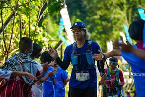 BIB: 2613
                            <button type="button" onclick="openModal(19117000)" class="btn btn-primary btn-sm float-right btn-popup" data-toggle="modal" data-target=".modal-high-quality">
                        <i class="fas fa-shopping-cart"></i> Add to Cart
                    </button>
                                            <button type="button" onclick="isThisMe(19117000, true)" class="btn btn-success btn-sm float-right btn-popup btn-isme hidden" data-toggle="tooltip" data-placement="bottom" title="นี่คือรูปของคุณใช่ไหม คลิกที่นี่เพื่อเอาเข้าอัลบั้ม">
                        <i class="fas fa-plus"></i> Add to album
                    </button>
                    <button type="button" onclick="isThisMe(19117000, false)" class="btn btn-warning btn-sm float-right btn-popup btn-isnotme hidden">
                        <i class="fas fa-ban"></i> Remove from album
                    </button>