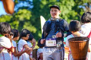 BIB: 2850
                            <button type="button" onclick="openModal(19103236)" class="btn btn-primary btn-sm float-right btn-popup" data-toggle="modal" data-target=".modal-high-quality">
                        <i class="fas fa-shopping-cart"></i> Add to Cart
                    </button>
                                            <button type="button" onclick="isThisMe(19103236, true)" class="btn btn-success btn-sm float-right btn-popup btn-isme hidden" data-toggle="tooltip" data-placement="bottom" title="นี่คือรูปของคุณใช่ไหม คลิกที่นี่เพื่อเอาเข้าอัลบั้ม">
                        <i class="fas fa-plus"></i> Add to album
                    </button>
                    <button type="button" onclick="isThisMe(19103236, false)" class="btn btn-warning btn-sm float-right btn-popup btn-isnotme hidden">
                        <i class="fas fa-ban"></i> Remove from album
                    </button>