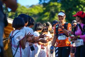 BIB: 3318, 3190
                            <button type="button" onclick="openModal(19100776)" class="btn btn-primary btn-sm float-right btn-popup" data-toggle="modal" data-target=".modal-high-quality">
                        <i class="fas fa-shopping-cart"></i> Add to Cart
                    </button>
                                            <button type="button" onclick="isThisMe(19100776, true)" class="btn btn-success btn-sm float-right btn-popup btn-isme hidden" data-toggle="tooltip" data-placement="bottom" title="นี่คือรูปของคุณใช่ไหม คลิกที่นี่เพื่อเอาเข้าอัลบั้ม">
                        <i class="fas fa-plus"></i> Add to album
                    </button>
                    <button type="button" onclick="isThisMe(19100776, false)" class="btn btn-warning btn-sm float-right btn-popup btn-isnotme hidden">
                        <i class="fas fa-ban"></i> Remove from album
                    </button>