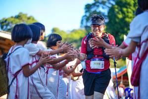 BIB: 3088
                            <button type="button" onclick="openModal(19096850)" class="btn btn-primary btn-sm float-right btn-popup" data-toggle="modal" data-target=".modal-high-quality">
                        <i class="fas fa-shopping-cart"></i> Add to Cart
                    </button>
                                            <button type="button" onclick="isThisMe(19096850, true)" class="btn btn-success btn-sm float-right btn-popup btn-isme hidden" data-toggle="tooltip" data-placement="bottom" title="นี่คือรูปของคุณใช่ไหม คลิกที่นี่เพื่อเอาเข้าอัลบั้ม">
                        <i class="fas fa-plus"></i> Add to album
                    </button>
                    <button type="button" onclick="isThisMe(19096850, false)" class="btn btn-warning btn-sm float-right btn-popup btn-isnotme hidden">
                        <i class="fas fa-ban"></i> Remove from album
                    </button>