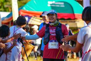 BIB: 2633
                            <button type="button" onclick="openModal(19104164)" class="btn btn-primary btn-sm float-right btn-popup" data-toggle="modal" data-target=".modal-high-quality">
                        <i class="fas fa-shopping-cart"></i> Add to Cart
                    </button>
                                            <button type="button" onclick="isThisMe(19104164, true)" class="btn btn-success btn-sm float-right btn-popup btn-isme hidden" data-toggle="tooltip" data-placement="bottom" title="นี่คือรูปของคุณใช่ไหม คลิกที่นี่เพื่อเอาเข้าอัลบั้ม">
                        <i class="fas fa-plus"></i> Add to album
                    </button>
                    <button type="button" onclick="isThisMe(19104164, false)" class="btn btn-warning btn-sm float-right btn-popup btn-isnotme hidden">
                        <i class="fas fa-ban"></i> Remove from album
                    </button>