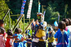 BIB: 2389
                            <button type="button" onclick="openModal(19108403)" class="btn btn-primary btn-sm float-right btn-popup" data-toggle="modal" data-target=".modal-high-quality">
                        <i class="fas fa-shopping-cart"></i> Add to Cart
                    </button>
                                            <button type="button" onclick="isThisMe(19108403, true)" class="btn btn-success btn-sm float-right btn-popup btn-isme hidden" data-toggle="tooltip" data-placement="bottom" title="นี่คือรูปของคุณใช่ไหม คลิกที่นี่เพื่อเอาเข้าอัลบั้ม">
                        <i class="fas fa-plus"></i> Add to album
                    </button>
                    <button type="button" onclick="isThisMe(19108403, false)" class="btn btn-warning btn-sm float-right btn-popup btn-isnotme hidden">
                        <i class="fas fa-ban"></i> Remove from album
                    </button>