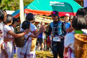 BIB: 3292
                            <button type="button" onclick="openModal(19104665)" class="btn btn-primary btn-sm float-right btn-popup" data-toggle="modal" data-target=".modal-high-quality">
                        <i class="fas fa-shopping-cart"></i> Add to Cart
                    </button>
                                            <button type="button" onclick="isThisMe(19104665, true)" class="btn btn-success btn-sm float-right btn-popup btn-isme hidden" data-toggle="tooltip" data-placement="bottom" title="นี่คือรูปของคุณใช่ไหม คลิกที่นี่เพื่อเอาเข้าอัลบั้ม">
                        <i class="fas fa-plus"></i> Add to album
                    </button>
                    <button type="button" onclick="isThisMe(19104665, false)" class="btn btn-warning btn-sm float-right btn-popup btn-isnotme hidden">
                        <i class="fas fa-ban"></i> Remove from album
                    </button>