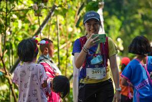 BIB: 2491
                            <button type="button" onclick="openModal(19118189)" class="btn btn-primary btn-sm float-right btn-popup" data-toggle="modal" data-target=".modal-high-quality">
                        <i class="fas fa-shopping-cart"></i> Add to Cart
                    </button>
                                            <button type="button" onclick="isThisMe(19118189, true)" class="btn btn-success btn-sm float-right btn-popup btn-isme hidden" data-toggle="tooltip" data-placement="bottom" title="นี่คือรูปของคุณใช่ไหม คลิกที่นี่เพื่อเอาเข้าอัลบั้ม">
                        <i class="fas fa-plus"></i> Add to album
                    </button>
                    <button type="button" onclick="isThisMe(19118189, false)" class="btn btn-warning btn-sm float-right btn-popup btn-isnotme hidden">
                        <i class="fas fa-ban"></i> Remove from album
                    </button>