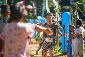 BIB: 2617
                            <button type="button" onclick="openModal(19113405)" class="btn btn-primary btn-sm float-right btn-popup" data-toggle="modal" data-target=".modal-high-quality">
                        <i class="fas fa-shopping-cart"></i> Add to Cart
                    </button>
                                            <button type="button" onclick="isThisMe(19113405, true)" class="btn btn-success btn-sm float-right btn-popup btn-isme hidden" data-toggle="tooltip" data-placement="bottom" title="นี่คือรูปของคุณใช่ไหม คลิกที่นี่เพื่อเอาเข้าอัลบั้ม">
                        <i class="fas fa-plus"></i> Add to album
                    </button>
                    <button type="button" onclick="isThisMe(19113405, false)" class="btn btn-warning btn-sm float-right btn-popup btn-isnotme hidden">
                        <i class="fas fa-ban"></i> Remove from album
                    </button>