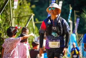 BIB: 2365
                            <button type="button" onclick="openModal(19109784)" class="btn btn-primary btn-sm float-right btn-popup" data-toggle="modal" data-target=".modal-high-quality">
                        <i class="fas fa-shopping-cart"></i> Add to Cart
                    </button>
                                            <button type="button" onclick="isThisMe(19109784, true)" class="btn btn-success btn-sm float-right btn-popup btn-isme hidden" data-toggle="tooltip" data-placement="bottom" title="นี่คือรูปของคุณใช่ไหม คลิกที่นี่เพื่อเอาเข้าอัลบั้ม">
                        <i class="fas fa-plus"></i> Add to album
                    </button>
                    <button type="button" onclick="isThisMe(19109784, false)" class="btn btn-warning btn-sm float-right btn-popup btn-isnotme hidden">
                        <i class="fas fa-ban"></i> Remove from album
                    </button>