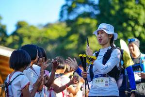 BIB: 3310
                            <button type="button" onclick="openModal(19101055)" class="btn btn-primary btn-sm float-right btn-popup" data-toggle="modal" data-target=".modal-high-quality">
                        <i class="fas fa-shopping-cart"></i> Add to Cart
                    </button>
                                            <button type="button" onclick="isThisMe(19101055, true)" class="btn btn-success btn-sm float-right btn-popup btn-isme hidden" data-toggle="tooltip" data-placement="bottom" title="นี่คือรูปของคุณใช่ไหม คลิกที่นี่เพื่อเอาเข้าอัลบั้ม">
                        <i class="fas fa-plus"></i> Add to album
                    </button>
                    <button type="button" onclick="isThisMe(19101055, false)" class="btn btn-warning btn-sm float-right btn-popup btn-isnotme hidden">
                        <i class="fas fa-ban"></i> Remove from album
                    </button>