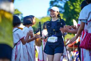 BIB: 2503
                            <button type="button" onclick="openModal(19096987)" class="btn btn-primary btn-sm float-right btn-popup" data-toggle="modal" data-target=".modal-high-quality">
                        <i class="fas fa-shopping-cart"></i> Add to Cart
                    </button>
                                            <button type="button" onclick="isThisMe(19096987, true)" class="btn btn-success btn-sm float-right btn-popup btn-isme hidden" data-toggle="tooltip" data-placement="bottom" title="นี่คือรูปของคุณใช่ไหม คลิกที่นี่เพื่อเอาเข้าอัลบั้ม">
                        <i class="fas fa-plus"></i> Add to album
                    </button>
                    <button type="button" onclick="isThisMe(19096987, false)" class="btn btn-warning btn-sm float-right btn-popup btn-isnotme hidden">
                        <i class="fas fa-ban"></i> Remove from album
                    </button>