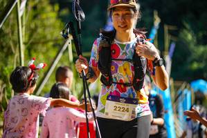 BIB: 401, 2224
                            <button type="button" onclick="openModal(19109130)" class="btn btn-primary btn-sm float-right btn-popup" data-toggle="modal" data-target=".modal-high-quality">
                        <i class="fas fa-shopping-cart"></i> Add to Cart
                    </button>
                                            <button type="button" onclick="isThisMe(19109130, true)" class="btn btn-success btn-sm float-right btn-popup btn-isme hidden" data-toggle="tooltip" data-placement="bottom" title="นี่คือรูปของคุณใช่ไหม คลิกที่นี่เพื่อเอาเข้าอัลบั้ม">
                        <i class="fas fa-plus"></i> Add to album
                    </button>
                    <button type="button" onclick="isThisMe(19109130, false)" class="btn btn-warning btn-sm float-right btn-popup btn-isnotme hidden">
                        <i class="fas fa-ban"></i> Remove from album
                    </button>