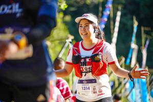 BIB: 1314
                            <button type="button" onclick="openModal(19109993)" class="btn btn-primary btn-sm float-right btn-popup" data-toggle="modal" data-target=".modal-high-quality">
                        <i class="fas fa-shopping-cart"></i> Add to Cart
                    </button>
                                            <button type="button" onclick="isThisMe(19109993, true)" class="btn btn-success btn-sm float-right btn-popup btn-isme hidden" data-toggle="tooltip" data-placement="bottom" title="นี่คือรูปของคุณใช่ไหม คลิกที่นี่เพื่อเอาเข้าอัลบั้ม">
                        <i class="fas fa-plus"></i> Add to album
                    </button>
                    <button type="button" onclick="isThisMe(19109993, false)" class="btn btn-warning btn-sm float-right btn-popup btn-isnotme hidden">
                        <i class="fas fa-ban"></i> Remove from album
                    </button>