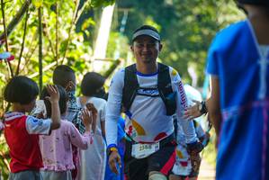 BIB: 2568
                            <button type="button" onclick="openModal(19115049)" class="btn btn-primary btn-sm float-right btn-popup" data-toggle="modal" data-target=".modal-high-quality">
                        <i class="fas fa-shopping-cart"></i> Add to Cart
                    </button>
                                            <button type="button" onclick="isThisMe(19115049, true)" class="btn btn-success btn-sm float-right btn-popup btn-isme hidden" data-toggle="tooltip" data-placement="bottom" title="นี่คือรูปของคุณใช่ไหม คลิกที่นี่เพื่อเอาเข้าอัลบั้ม">
                        <i class="fas fa-plus"></i> Add to album
                    </button>
                    <button type="button" onclick="isThisMe(19115049, false)" class="btn btn-warning btn-sm float-right btn-popup btn-isnotme hidden">
                        <i class="fas fa-ban"></i> Remove from album
                    </button>