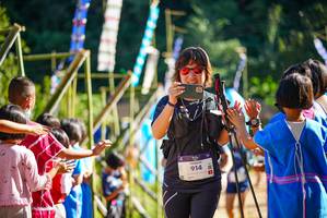 BIB: 914
                            <button type="button" onclick="openModal(19108091)" class="btn btn-primary btn-sm float-right btn-popup" data-toggle="modal" data-target=".modal-high-quality">
                        <i class="fas fa-shopping-cart"></i> Add to Cart
                    </button>
                                            <button type="button" onclick="isThisMe(19108091, true)" class="btn btn-success btn-sm float-right btn-popup btn-isme hidden" data-toggle="tooltip" data-placement="bottom" title="นี่คือรูปของคุณใช่ไหม คลิกที่นี่เพื่อเอาเข้าอัลบั้ม">
                        <i class="fas fa-plus"></i> Add to album
                    </button>
                    <button type="button" onclick="isThisMe(19108091, false)" class="btn btn-warning btn-sm float-right btn-popup btn-isnotme hidden">
                        <i class="fas fa-ban"></i> Remove from album
                    </button>