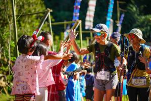 BIB: 1543, 3189
                            <button type="button" onclick="openModal(19108727)" class="btn btn-primary btn-sm float-right btn-popup" data-toggle="modal" data-target=".modal-high-quality">
                        <i class="fas fa-shopping-cart"></i> Add to Cart
                    </button>
                                            <button type="button" onclick="isThisMe(19108727, true)" class="btn btn-success btn-sm float-right btn-popup btn-isme hidden" data-toggle="tooltip" data-placement="bottom" title="นี่คือรูปของคุณใช่ไหม คลิกที่นี่เพื่อเอาเข้าอัลบั้ม">
                        <i class="fas fa-plus"></i> Add to album
                    </button>
                    <button type="button" onclick="isThisMe(19108727, false)" class="btn btn-warning btn-sm float-right btn-popup btn-isnotme hidden">
                        <i class="fas fa-ban"></i> Remove from album
                    </button>