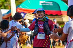 BIB: 2633
                            <button type="button" onclick="openModal(19104178)" class="btn btn-primary btn-sm float-right btn-popup" data-toggle="modal" data-target=".modal-high-quality">
                        <i class="fas fa-shopping-cart"></i> Add to Cart
                    </button>
                                            <button type="button" onclick="isThisMe(19104178, true)" class="btn btn-success btn-sm float-right btn-popup btn-isme hidden" data-toggle="tooltip" data-placement="bottom" title="นี่คือรูปของคุณใช่ไหม คลิกที่นี่เพื่อเอาเข้าอัลบั้ม">
                        <i class="fas fa-plus"></i> Add to album
                    </button>
                    <button type="button" onclick="isThisMe(19104178, false)" class="btn btn-warning btn-sm float-right btn-popup btn-isnotme hidden">
                        <i class="fas fa-ban"></i> Remove from album
                    </button>