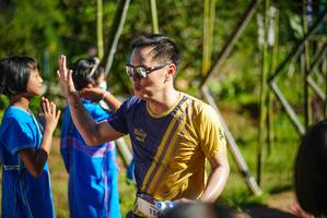 BIB: 114
                            <button type="button" onclick="openModal(19111757)" class="btn btn-primary btn-sm float-right btn-popup" data-toggle="modal" data-target=".modal-high-quality">
                        <i class="fas fa-shopping-cart"></i> Add to Cart
                    </button>
                                            <button type="button" onclick="isThisMe(19111757, true)" class="btn btn-success btn-sm float-right btn-popup btn-isme hidden" data-toggle="tooltip" data-placement="bottom" title="นี่คือรูปของคุณใช่ไหม คลิกที่นี่เพื่อเอาเข้าอัลบั้ม">
                        <i class="fas fa-plus"></i> Add to album
                    </button>
                    <button type="button" onclick="isThisMe(19111757, false)" class="btn btn-warning btn-sm float-right btn-popup btn-isnotme hidden">
                        <i class="fas fa-ban"></i> Remove from album
                    </button>