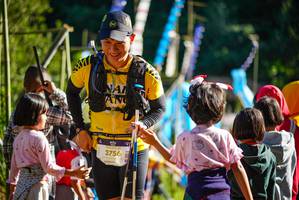 BIB: 2756
                            <button type="button" onclick="openModal(19091930)" class="btn btn-primary btn-sm float-right btn-popup" data-toggle="modal" data-target=".modal-high-quality">
                        <i class="fas fa-shopping-cart"></i> Add to Cart
                    </button>
                                            <button type="button" onclick="isThisMe(19091930, true)" class="btn btn-success btn-sm float-right btn-popup btn-isme hidden" data-toggle="tooltip" data-placement="bottom" title="นี่คือรูปของคุณใช่ไหม คลิกที่นี่เพื่อเอาเข้าอัลบั้ม">
                        <i class="fas fa-plus"></i> Add to album
                    </button>
                    <button type="button" onclick="isThisMe(19091930, false)" class="btn btn-warning btn-sm float-right btn-popup btn-isnotme hidden">
                        <i class="fas fa-ban"></i> Remove from album
                    </button>