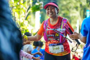 BIB: 3180
                            <button type="button" onclick="openModal(19115450)" class="btn btn-primary btn-sm float-right btn-popup" data-toggle="modal" data-target=".modal-high-quality">
                        <i class="fas fa-shopping-cart"></i> Add to Cart
                    </button>
                                            <button type="button" onclick="isThisMe(19115450, true)" class="btn btn-success btn-sm float-right btn-popup btn-isme hidden" data-toggle="tooltip" data-placement="bottom" title="นี่คือรูปของคุณใช่ไหม คลิกที่นี่เพื่อเอาเข้าอัลบั้ม">
                        <i class="fas fa-plus"></i> Add to album
                    </button>
                    <button type="button" onclick="isThisMe(19115450, false)" class="btn btn-warning btn-sm float-right btn-popup btn-isnotme hidden">
                        <i class="fas fa-ban"></i> Remove from album
                    </button>