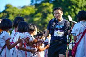 BIB: 243
                            <button type="button" onclick="openModal(19099936)" class="btn btn-primary btn-sm float-right btn-popup" data-toggle="modal" data-target=".modal-high-quality">
                        <i class="fas fa-shopping-cart"></i> Add to Cart
                    </button>
                                            <button type="button" onclick="isThisMe(19099936, true)" class="btn btn-success btn-sm float-right btn-popup btn-isme hidden" data-toggle="tooltip" data-placement="bottom" title="นี่คือรูปของคุณใช่ไหม คลิกที่นี่เพื่อเอาเข้าอัลบั้ม">
                        <i class="fas fa-plus"></i> Add to album
                    </button>
                    <button type="button" onclick="isThisMe(19099936, false)" class="btn btn-warning btn-sm float-right btn-popup btn-isnotme hidden">
                        <i class="fas fa-ban"></i> Remove from album
                    </button>