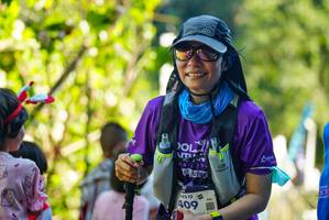 BIB: 409
                            <button type="button" onclick="openModal(19116835)" class="btn btn-primary btn-sm float-right btn-popup" data-toggle="modal" data-target=".modal-high-quality">
                        <i class="fas fa-shopping-cart"></i> Add to Cart
                    </button>
                                            <button type="button" onclick="isThisMe(19116835, true)" class="btn btn-success btn-sm float-right btn-popup btn-isme hidden" data-toggle="tooltip" data-placement="bottom" title="นี่คือรูปของคุณใช่ไหม คลิกที่นี่เพื่อเอาเข้าอัลบั้ม">
                        <i class="fas fa-plus"></i> Add to album
                    </button>
                    <button type="button" onclick="isThisMe(19116835, false)" class="btn btn-warning btn-sm float-right btn-popup btn-isnotme hidden">
                        <i class="fas fa-ban"></i> Remove from album
                    </button>