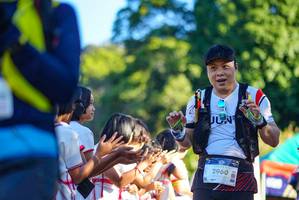 BIB: 201, 2960, 
                            <button type="button" onclick="openModal(19100983)" class="btn btn-primary btn-sm float-right btn-popup" data-toggle="modal" data-target=".modal-high-quality">
                        <i class="fas fa-shopping-cart"></i> Add to Cart
                    </button>
                                            <button type="button" onclick="isThisMe(19100983, true)" class="btn btn-success btn-sm float-right btn-popup btn-isme hidden" data-toggle="tooltip" data-placement="bottom" title="นี่คือรูปของคุณใช่ไหม คลิกที่นี่เพื่อเอาเข้าอัลบั้ม">
                        <i class="fas fa-plus"></i> Add to album
                    </button>
                    <button type="button" onclick="isThisMe(19100983, false)" class="btn btn-warning btn-sm float-right btn-popup btn-isnotme hidden">
                        <i class="fas fa-ban"></i> Remove from album
                    </button>