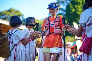 BIB: 3125
                            <button type="button" onclick="openModal(19096963)" class="btn btn-primary btn-sm float-right btn-popup" data-toggle="modal" data-target=".modal-high-quality">
                        <i class="fas fa-shopping-cart"></i> Add to Cart
                    </button>
                                            <button type="button" onclick="isThisMe(19096963, true)" class="btn btn-success btn-sm float-right btn-popup btn-isme hidden" data-toggle="tooltip" data-placement="bottom" title="นี่คือรูปของคุณใช่ไหม คลิกที่นี่เพื่อเอาเข้าอัลบั้ม">
                        <i class="fas fa-plus"></i> Add to album
                    </button>
                    <button type="button" onclick="isThisMe(19096963, false)" class="btn btn-warning btn-sm float-right btn-popup btn-isnotme hidden">
                        <i class="fas fa-ban"></i> Remove from album
                    </button>