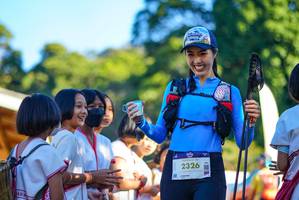 BIB: 2326
                            <button type="button" onclick="openModal(19099773)" class="btn btn-primary btn-sm float-right btn-popup" data-toggle="modal" data-target=".modal-high-quality">
                        <i class="fas fa-shopping-cart"></i> Add to Cart
                    </button>
                                            <button type="button" onclick="isThisMe(19099773, true)" class="btn btn-success btn-sm float-right btn-popup btn-isme hidden" data-toggle="tooltip" data-placement="bottom" title="นี่คือรูปของคุณใช่ไหม คลิกที่นี่เพื่อเอาเข้าอัลบั้ม">
                        <i class="fas fa-plus"></i> Add to album
                    </button>
                    <button type="button" onclick="isThisMe(19099773, false)" class="btn btn-warning btn-sm float-right btn-popup btn-isnotme hidden">
                        <i class="fas fa-ban"></i> Remove from album
                    </button>