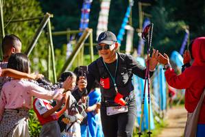 BIB: 2901
                            <button type="button" onclick="openModal(19093171)" class="btn btn-primary btn-sm float-right btn-popup" data-toggle="modal" data-target=".modal-high-quality">
                        <i class="fas fa-shopping-cart"></i> Add to Cart
                    </button>
                                            <button type="button" onclick="isThisMe(19093171, true)" class="btn btn-success btn-sm float-right btn-popup btn-isme hidden" data-toggle="tooltip" data-placement="bottom" title="นี่คือรูปของคุณใช่ไหม คลิกที่นี่เพื่อเอาเข้าอัลบั้ม">
                        <i class="fas fa-plus"></i> Add to album
                    </button>
                    <button type="button" onclick="isThisMe(19093171, false)" class="btn btn-warning btn-sm float-right btn-popup btn-isnotme hidden">
                        <i class="fas fa-ban"></i> Remove from album
                    </button>