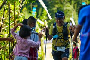 BIB: 2925
                            <button type="button" onclick="openModal(19116968)" class="btn btn-primary btn-sm float-right btn-popup" data-toggle="modal" data-target=".modal-high-quality">
                        <i class="fas fa-shopping-cart"></i> Add to Cart
                    </button>
                                            <button type="button" onclick="isThisMe(19116968, true)" class="btn btn-success btn-sm float-right btn-popup btn-isme hidden" data-toggle="tooltip" data-placement="bottom" title="นี่คือรูปของคุณใช่ไหม คลิกที่นี่เพื่อเอาเข้าอัลบั้ม">
                        <i class="fas fa-plus"></i> Add to album
                    </button>
                    <button type="button" onclick="isThisMe(19116968, false)" class="btn btn-warning btn-sm float-right btn-popup btn-isnotme hidden">
                        <i class="fas fa-ban"></i> Remove from album
                    </button>